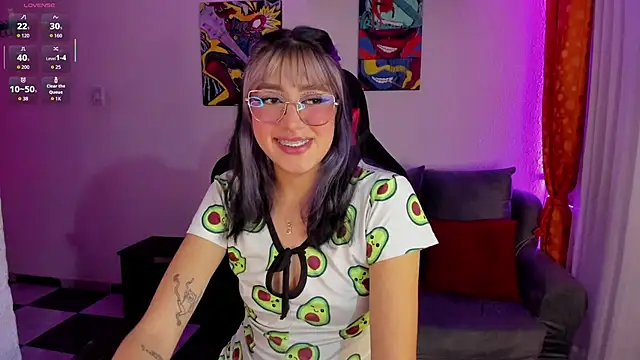 Daphne Jhons online show from 01-12-26, 04:50