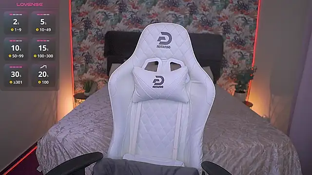 DivineJass online show from 03-26-26, 10:37