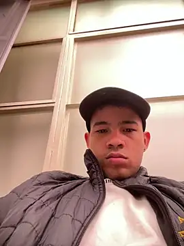 Twink X online show from 02-17-25, 07:21