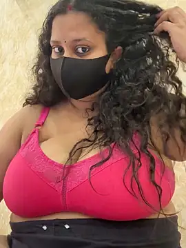 Snapshot of Yoursexy_cherry chatting on 09-17-25, 07:43 Yoursexy cherry online show from 09-17-25, 07:43