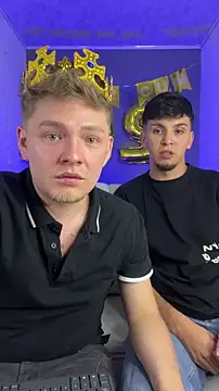 Angel Montiell online show from 10-11-25, 02:33