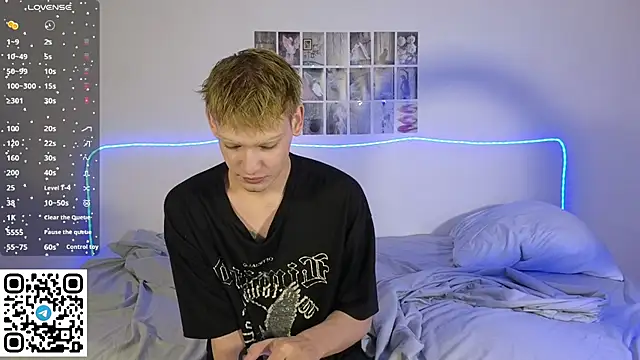 Julian wins online show from 02-21-26, 12:33