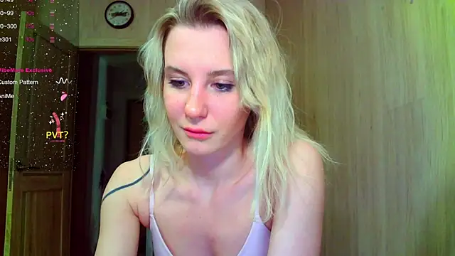 Caramel piegirl online show from 04-21-26, 10:12