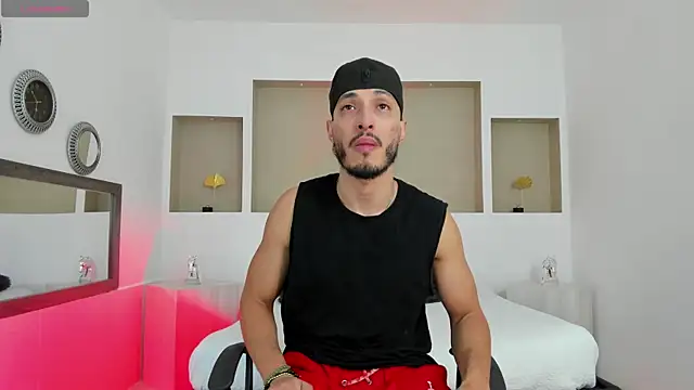 Snapshot of happy_hot7 chatting on 07-17-26, 03:18 happy hot7 online show from 07-17-26, 03:18