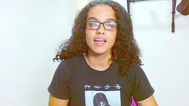 Diane blossom online show from 03-01-25, 02:37