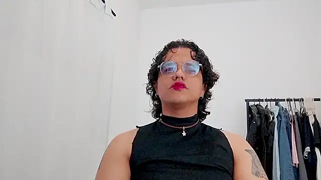 Diane blossom online show from 02-25-26, 01:43