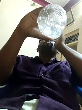 wasim74 online show from 04-10-26, 02:44