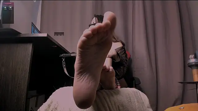 holyharlot online show from 09-27-25, 02:22