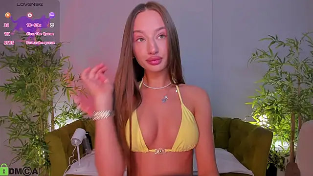miiss  lulu online show from 06-09-26, 01:06