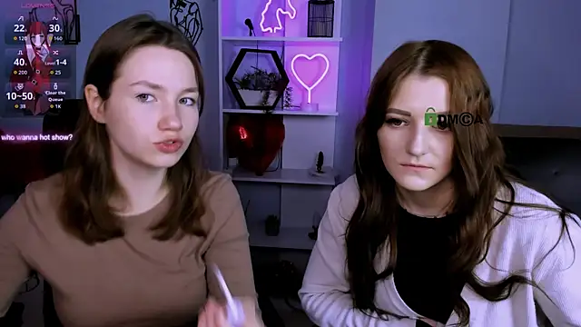 Snapshot of catherine_kitty chatting on 12-13-25, 08:25 catherine kitty online show from 12-13-25, 08:25