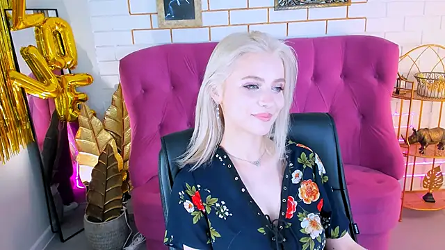 LeonaStane online show from 03-05-25, 08:00