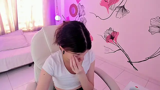 Snapshot of Isabela_Fiorelli chatting on 04-27-26, 01:20 Isabela Fiorelli online show from 04-27-26, 01:20