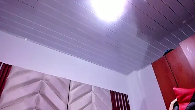 aprilvagner03 online show from 09-21-25, 04:03