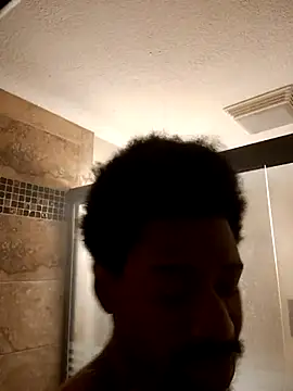 Snapshot of DUMDIDDYDUM99 chatting on 03-15-25, 12:13 DUMDIDDYDUM99 online show from 03-15-25, 12:13