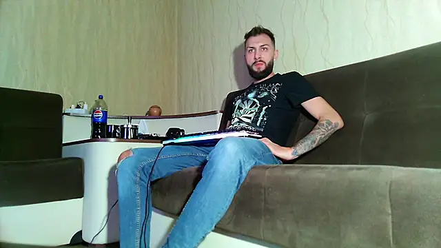 JamieNoxus online show from 02-22-25, 06:08