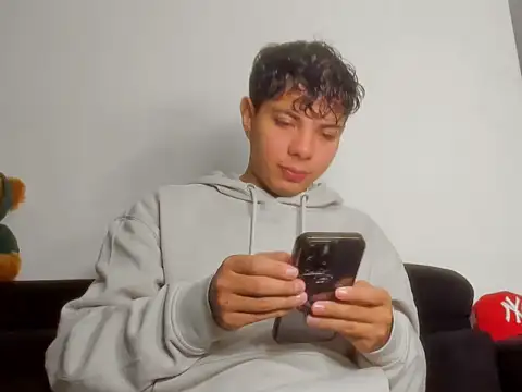 Alessandro 1610 online show from 02-27-26, 05:51