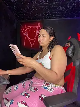 Carola-Ross online show from 03-08-25, 09:17