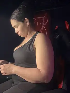 Carola-Ross online show from 03-17-25, 02:08