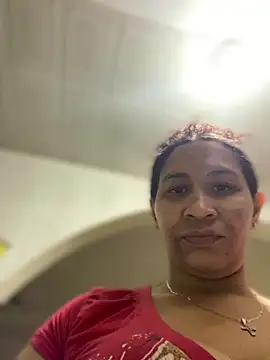 Carola-Ross online show from 10-14-25, 06:42