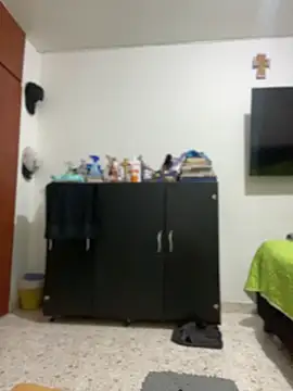 Carola-Ross online show from 10-26-25, 04:57