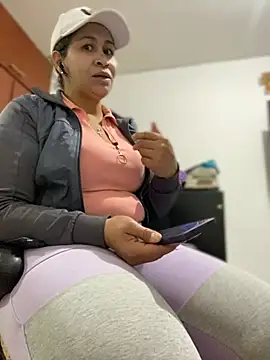 Carola-Ross online show from 02-26-26, 05:34