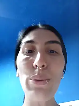 single mother indecent online show from 01-17-26, 05:05