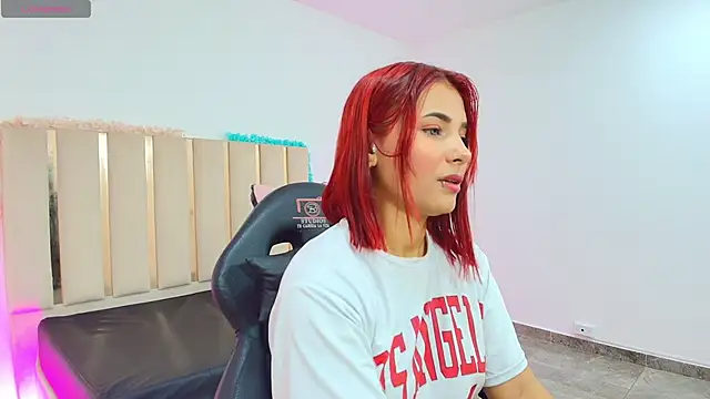 Snapshot of Gaby_tay1 chatting on 03-10-25, 03:12 Gaby tay1 online show from 03-10-25, 03:12