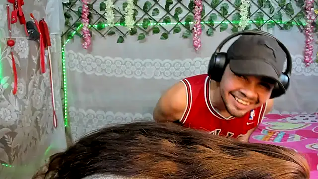 Snapshot of leandro49112 chatting on 10-24-25, 11:01 leandro49112 online show from 10-24-25, 11:01