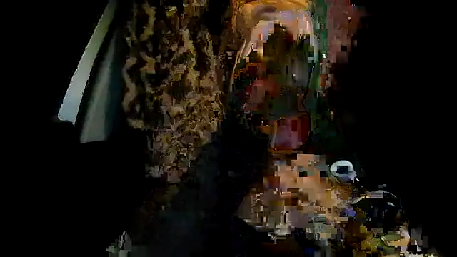 Snapshot of ShysluutGia chatting on 01-11-26, 02:27 ShysluutGia online show from 01-11-26, 02:27