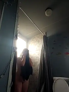 Snapshot of ShysluutGia chatting on 03-04-26, 08:04 ShysluutGia online show from 03-04-26, 08:04