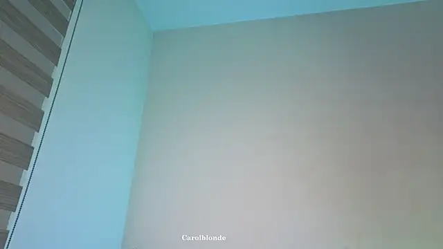 Carolblonde online show from 04-11-26, 07:45