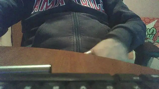 Snapshot of lanata chatting on 02-06-26, 01:32 lanata online show from 02-06-26, 01:32