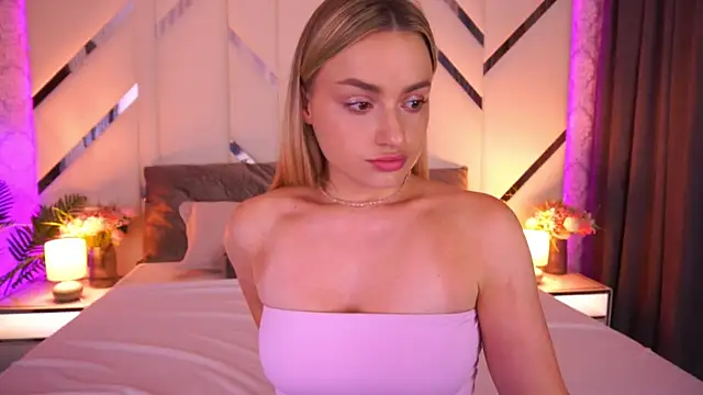 LindsieGreyy online show from 06-29-26, 12:49