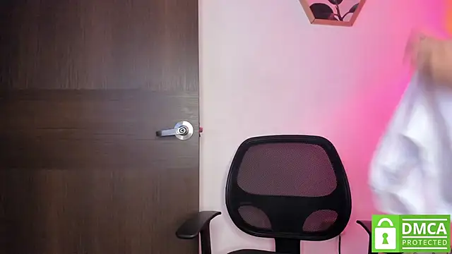 Dhalila  online show from 11-08-25, 02:23