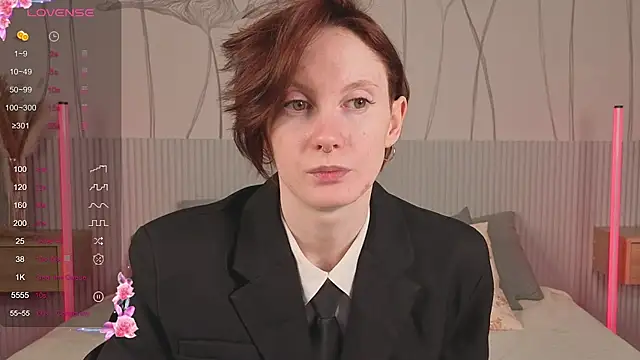 Snapshot of JoYung chatting on 10-17-25, 04:26 JoYung online show from 10-17-25, 04:26