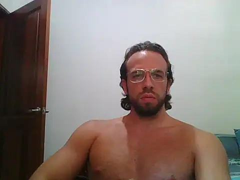Snapshot of rubio121 chatting on 05-04-26, 05:53 rubio121 online show from 05-04-26, 05:53