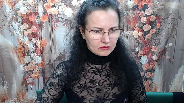 Miroslava Happi online show from 04-25-26, 05:43
