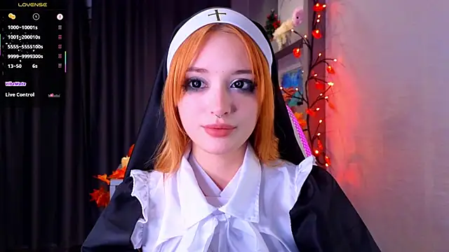 Hisoka akerley online show from 10-31-25, 06:09