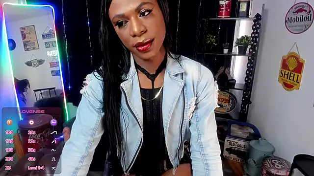 anuvyz miller  online show from 11-19-25, 12:49