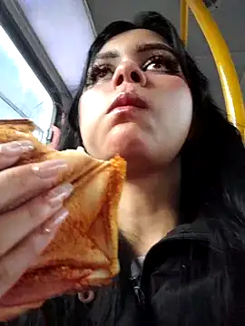 CHLOE ISABELL online show from 03-21-25, 12:06