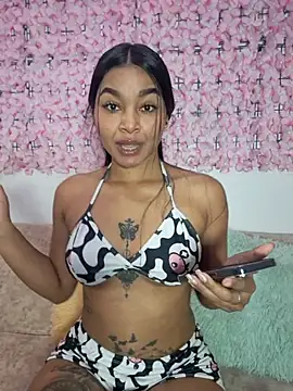 Lynda Bonnie online show from 11-05-25, 01:22