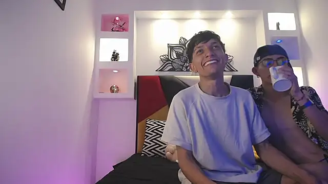 Snapshot of MaikyCooper chatting on 03-03-25, 04:14 MaikyCooper online show from 03-03-25, 04:14