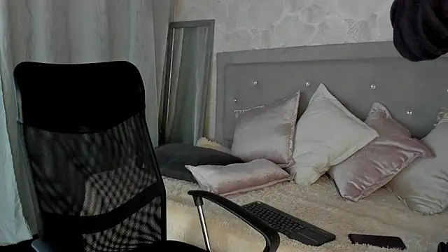 Luke Diaz7 online show from 03-07-25, 01:53