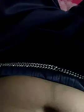 Snapshot of AarthiRaju chatting on 02-24-25, 09:00 AarthiRaju online show from 02-24-25, 09:00