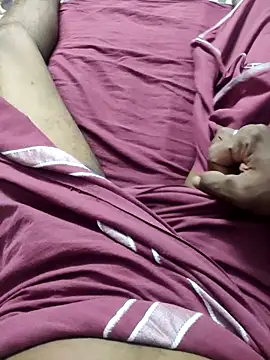 Snapshot of AarthiRaju chatting on 02-26-25, 05:17 AarthiRaju online show from 02-26-25, 05:17