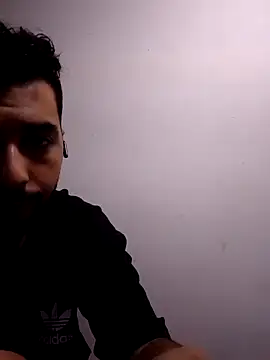OutsizedPistol online show from 09-21-25, 06:37