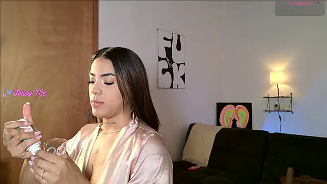 Maryybellax online show from 06-23-26, 12:41