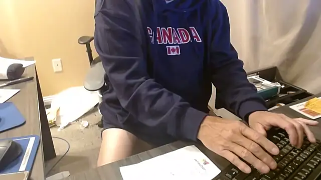 olderandwiser2 online show from 11-08-25, 04:56