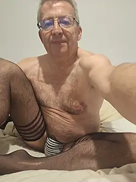 mann4u147 online show from 09-30-25, 10:26