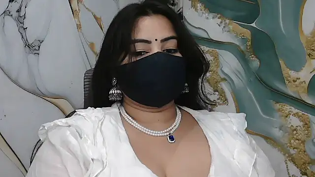 Snapshot of seetatiwari chatting on 06-23-26, 06:28 seetatiwari online show from 06-23-26, 06:28